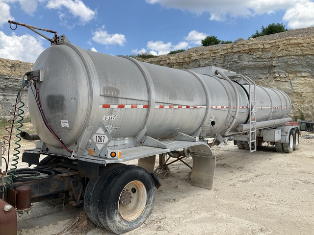 2008 Heil 8400 gal T/A Tanker Trailer