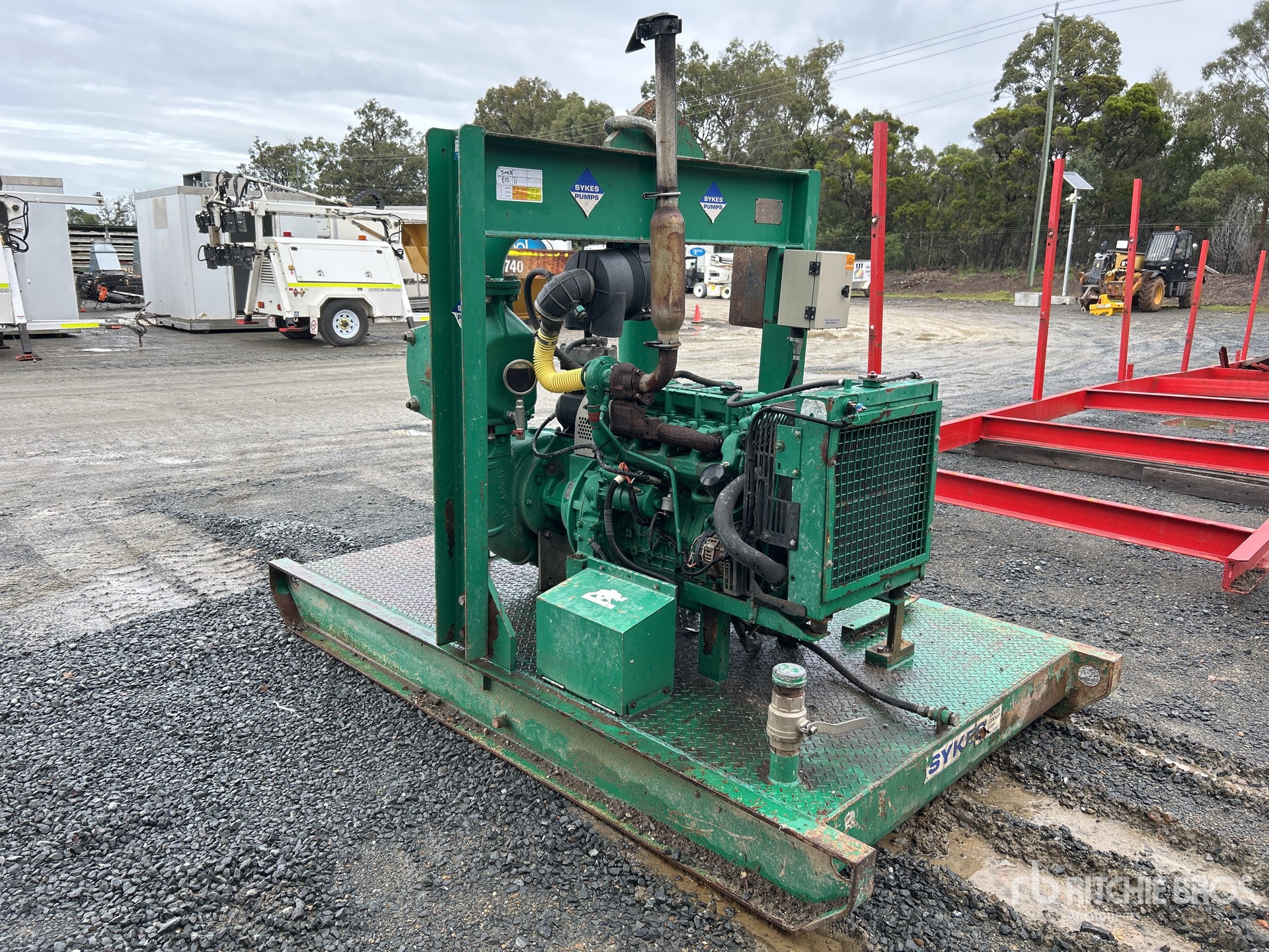 General Appearance with Picture, Left Rear Corner