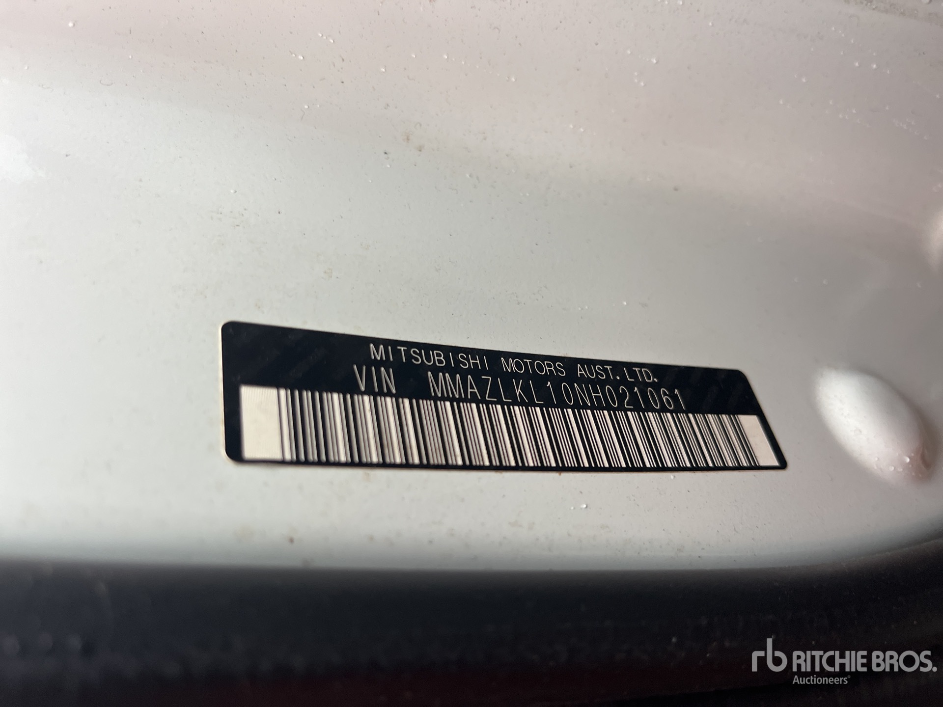 Photo of a 2021 Mitsubishi TRITON