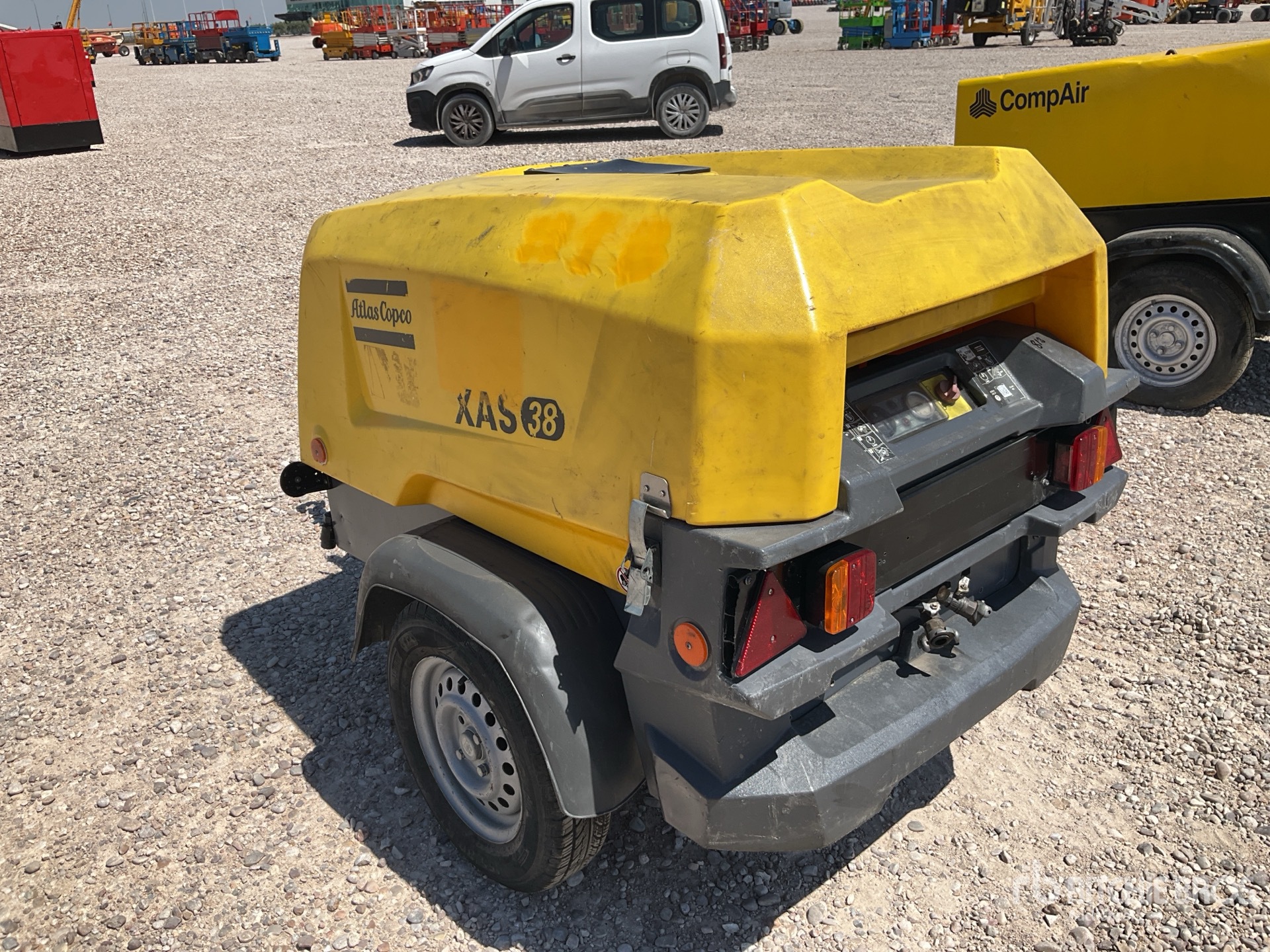 General Appearance with Picture, Left Rear Corner