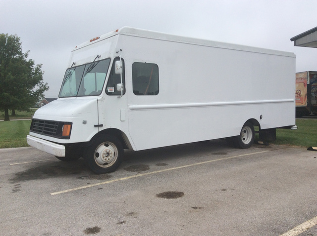 1999 Workhorse P3500 Step Van