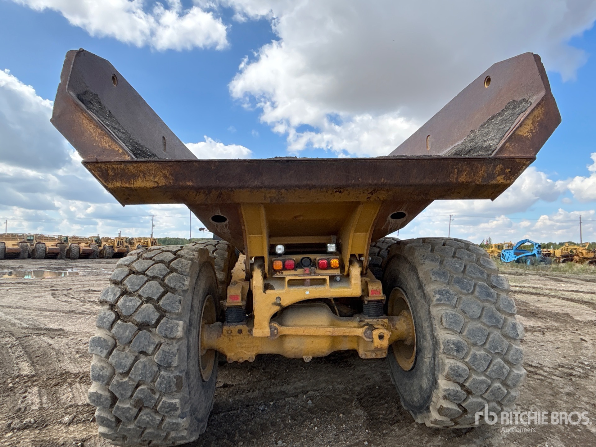 2012 Caterpillar 740B