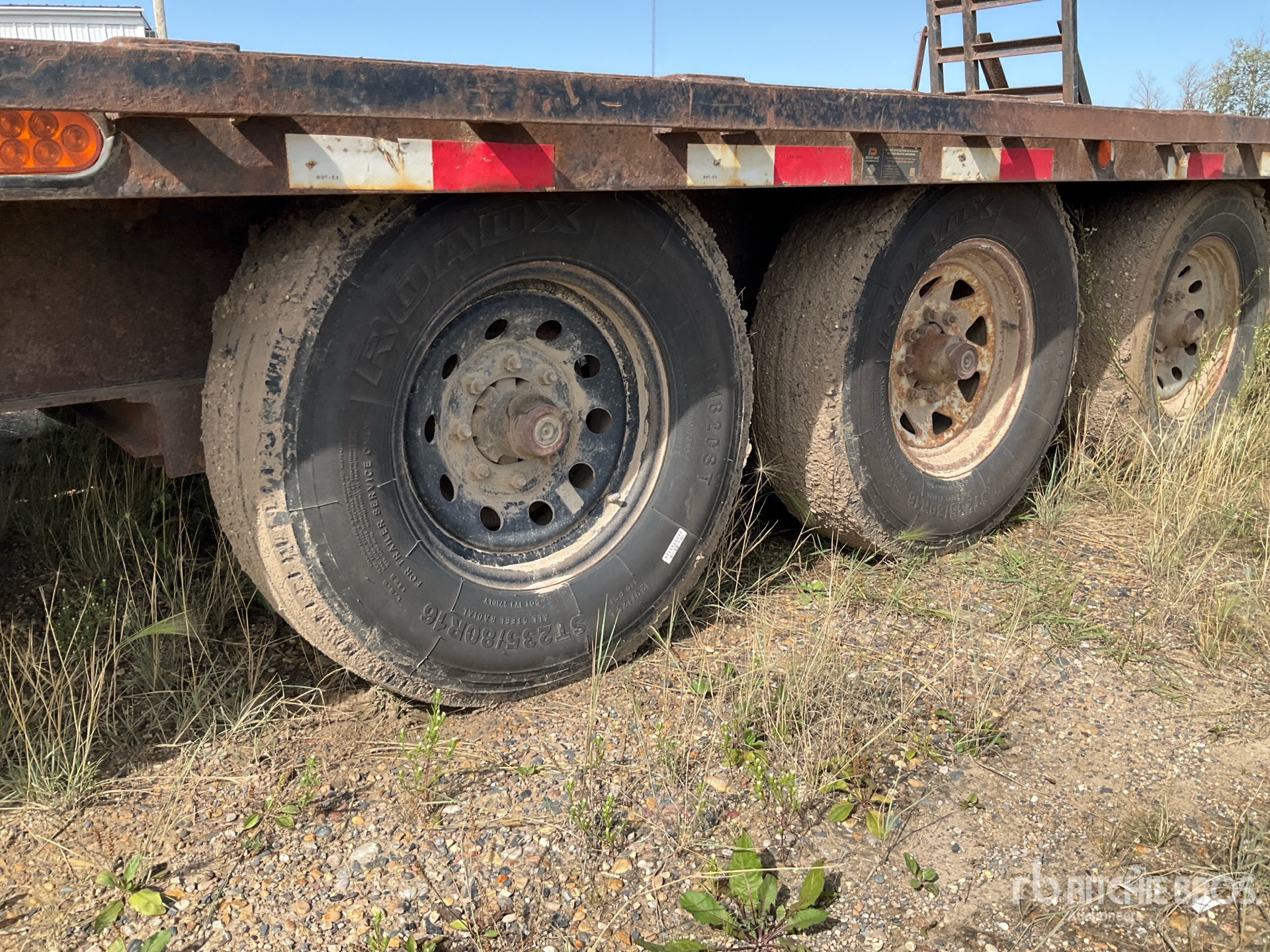 2014 Load Trail 25 FT TRI/A