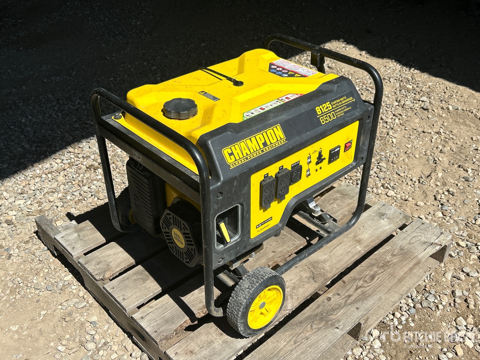 General Appearance with Picture, Right Front Corner