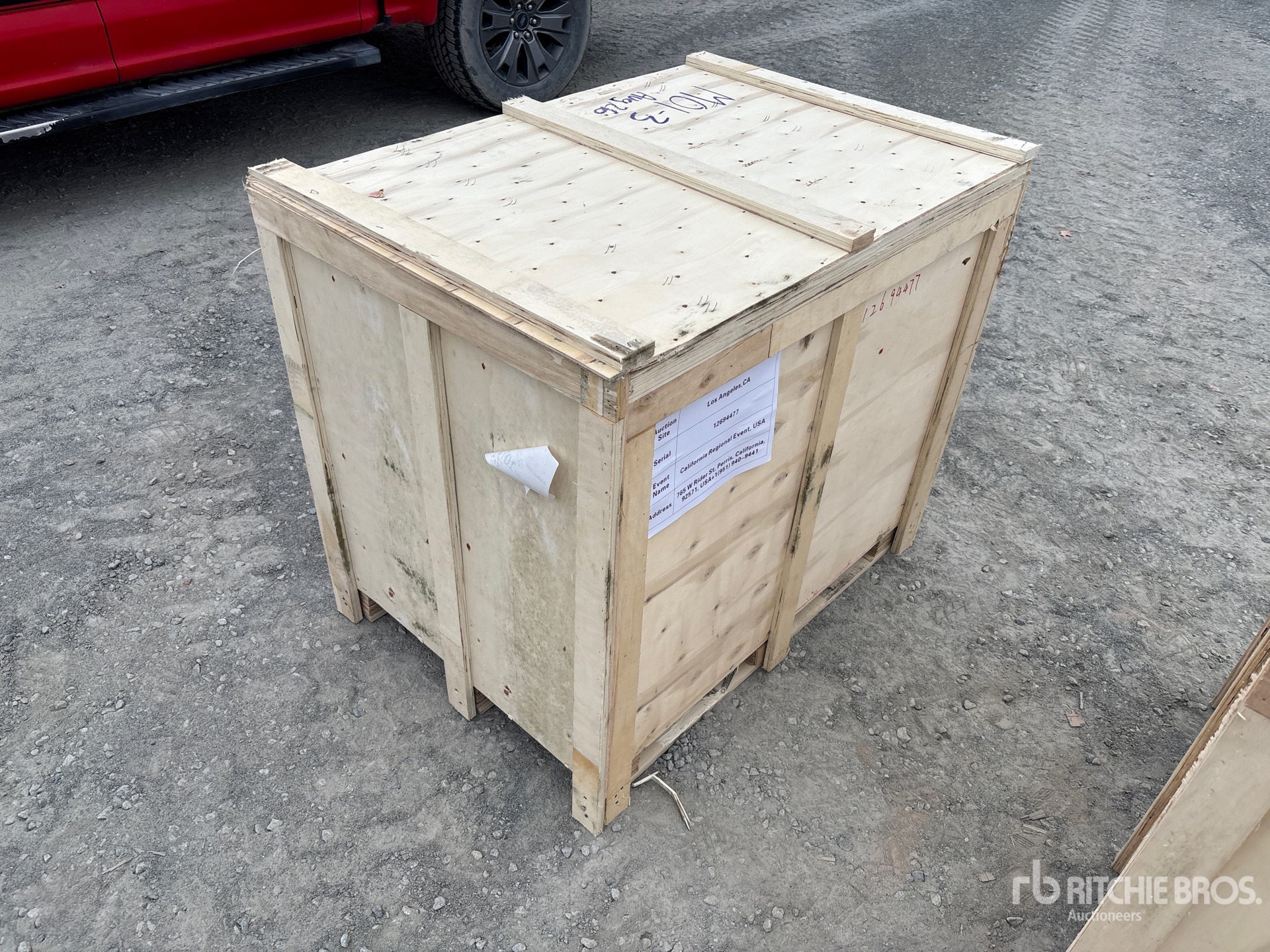General Appearance with Picture, Left Rear Corner