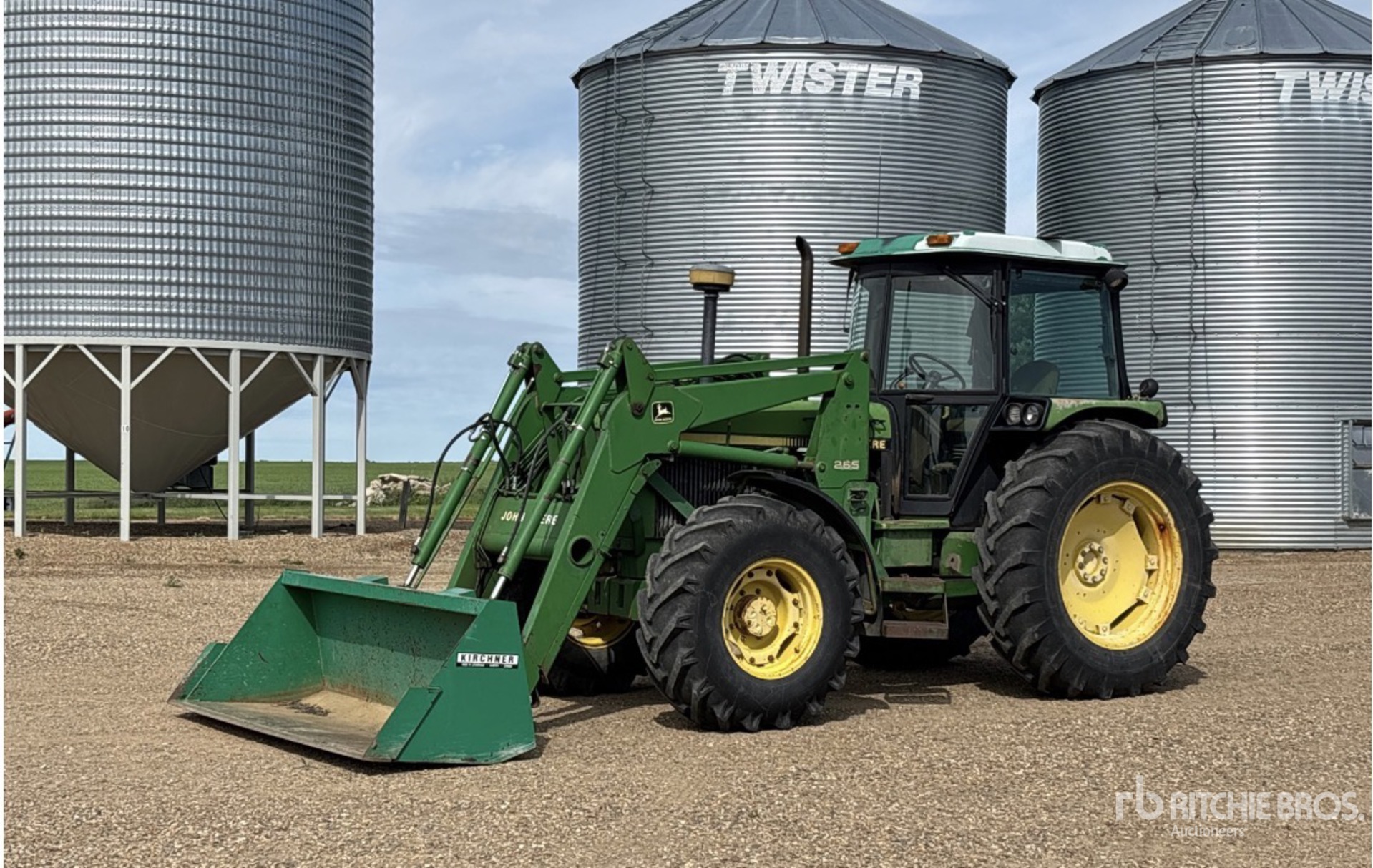 1990 John Deere 3155