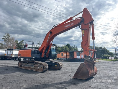 cn 2019 Hitachi ZX360LCH-5B Tracked Excavator | Ritchie Bros. Auctioneers