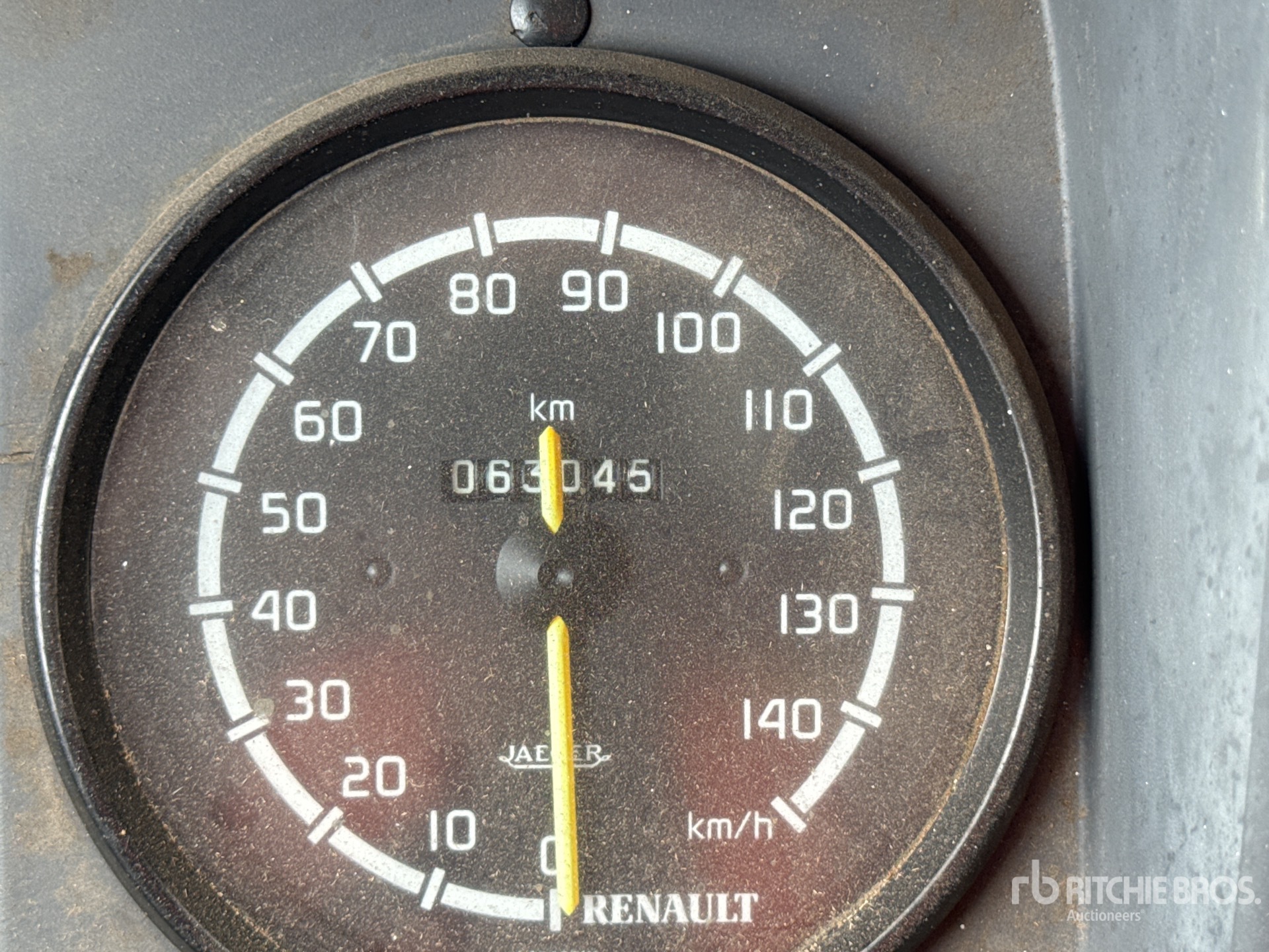 1993 Renault FO332N