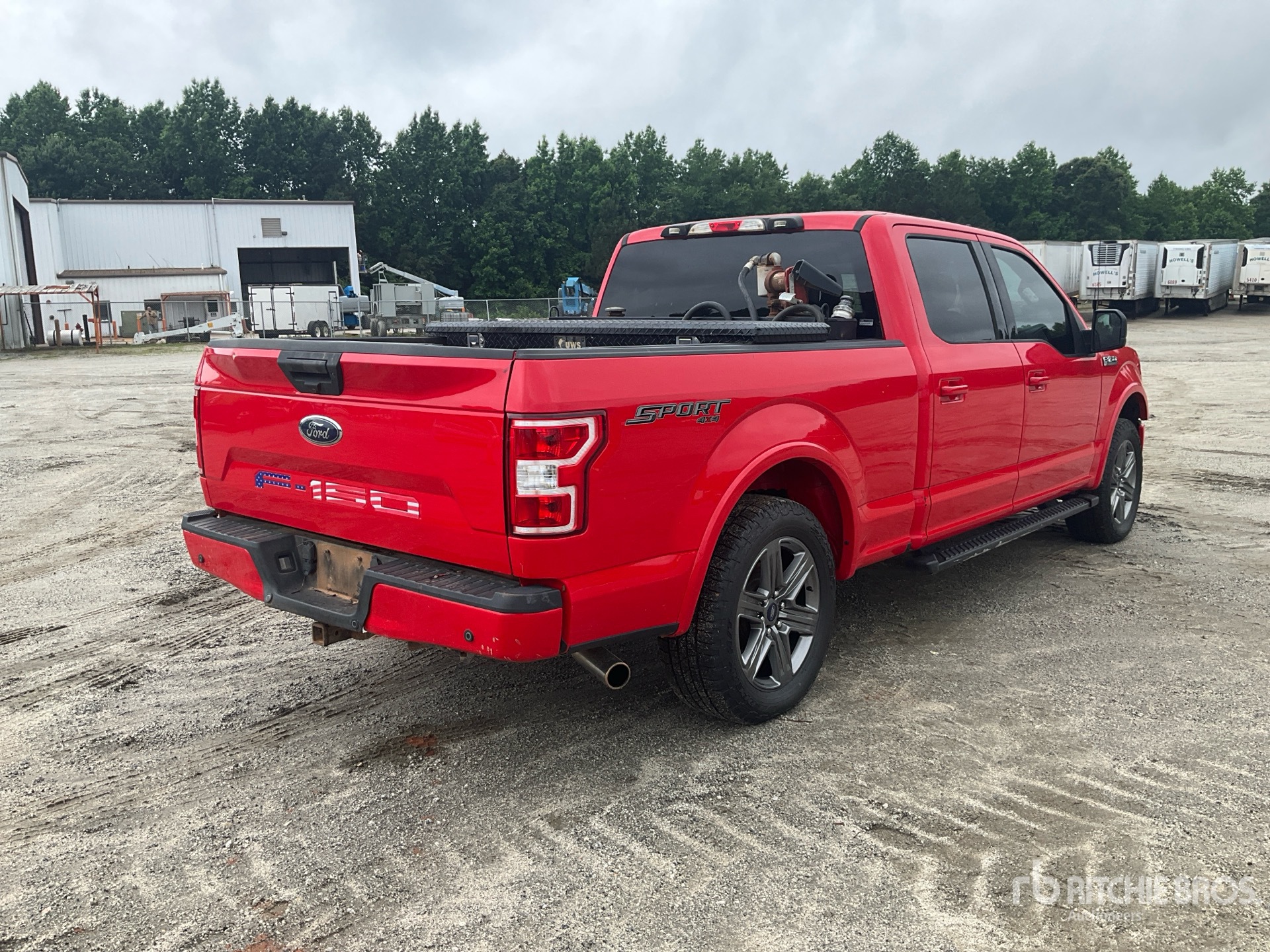 General Appearance with Picture, Right Rear Corner