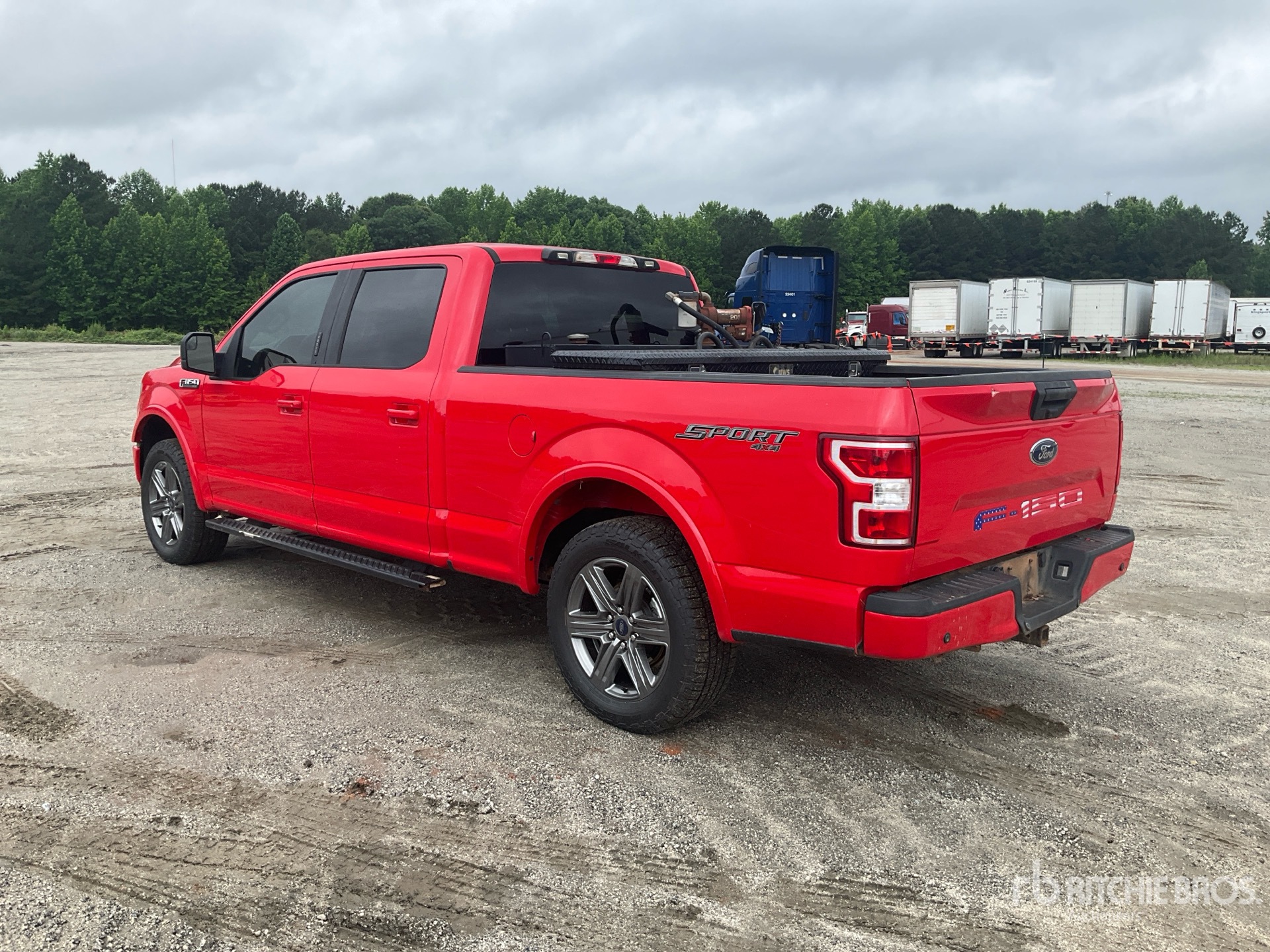 General Appearance with Picture, Left Rear Corner