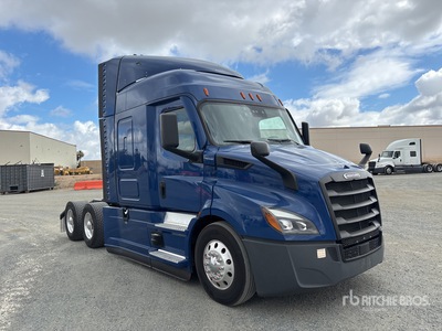 General Appearance with Foto, angolo anteriore destro