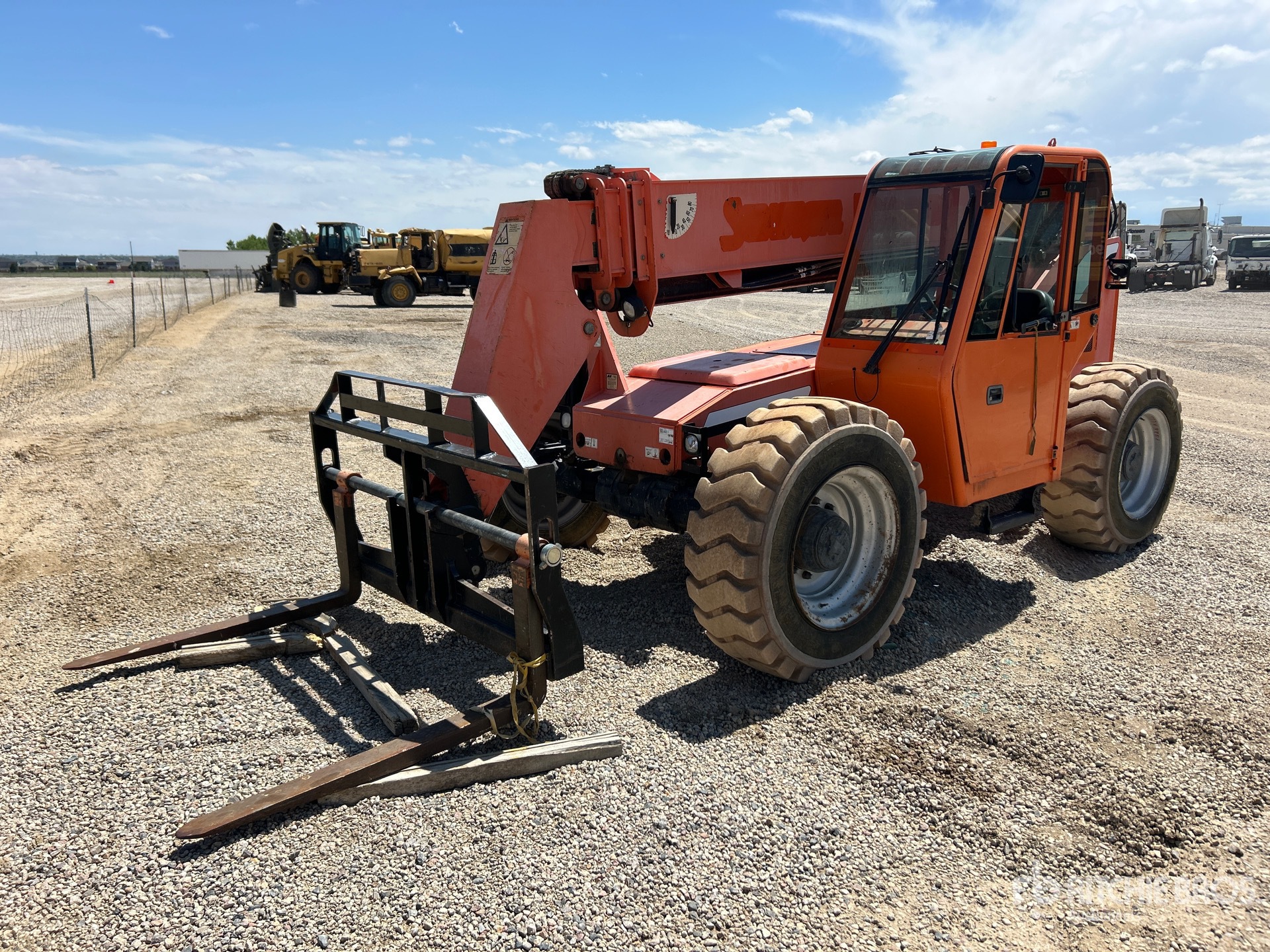 Photo of a 2014 JLG 8042