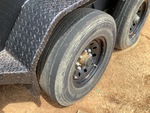 Trailer Chassis with Tire Condition