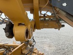 Hydraulics with Saddle Lock Pin
