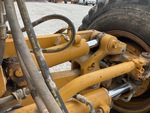 Hydraulics with Wheel Lean Cylinders