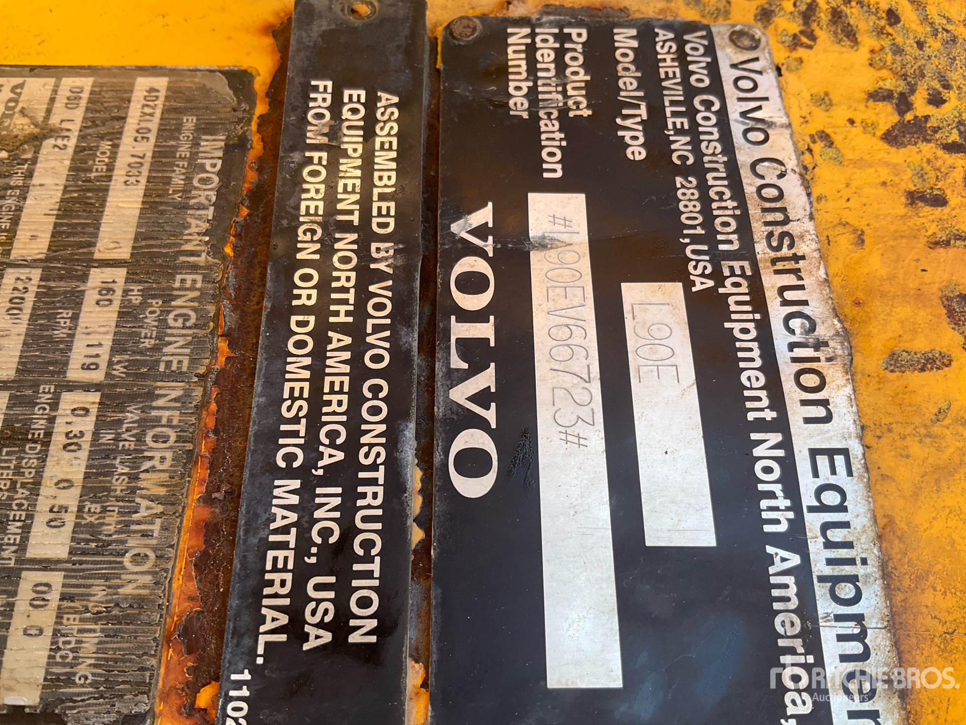 Photo of a 2005 Volvo L90E