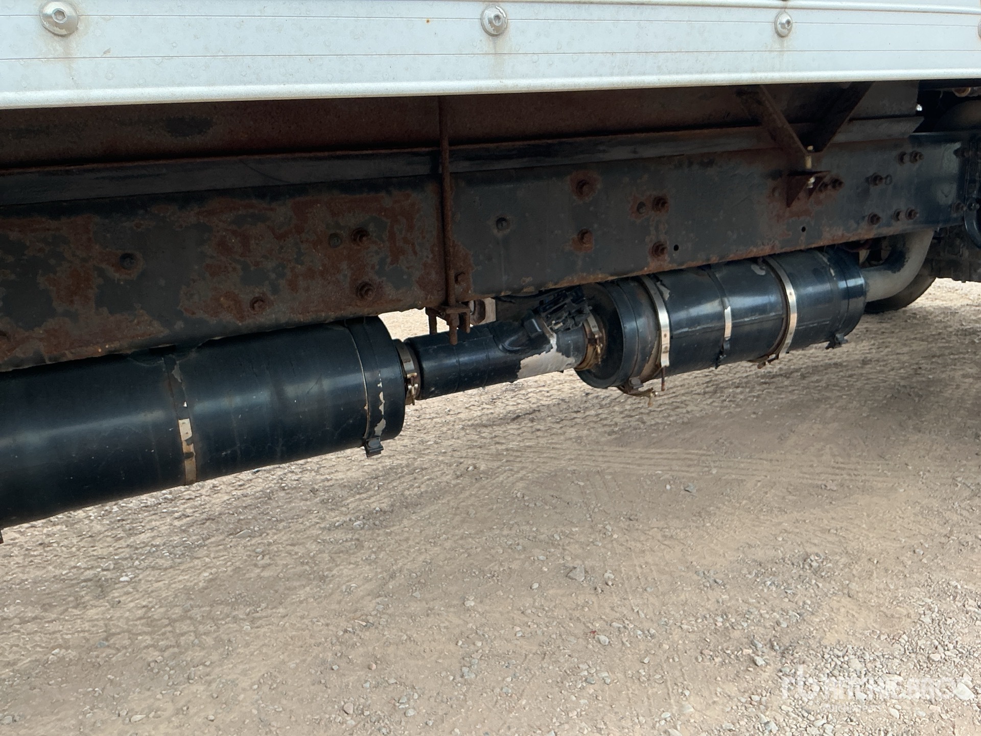 2012 Freightliner M2 106