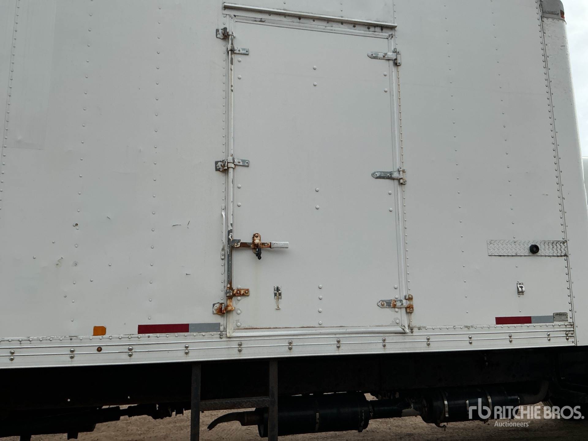 2012 Freightliner M2 106