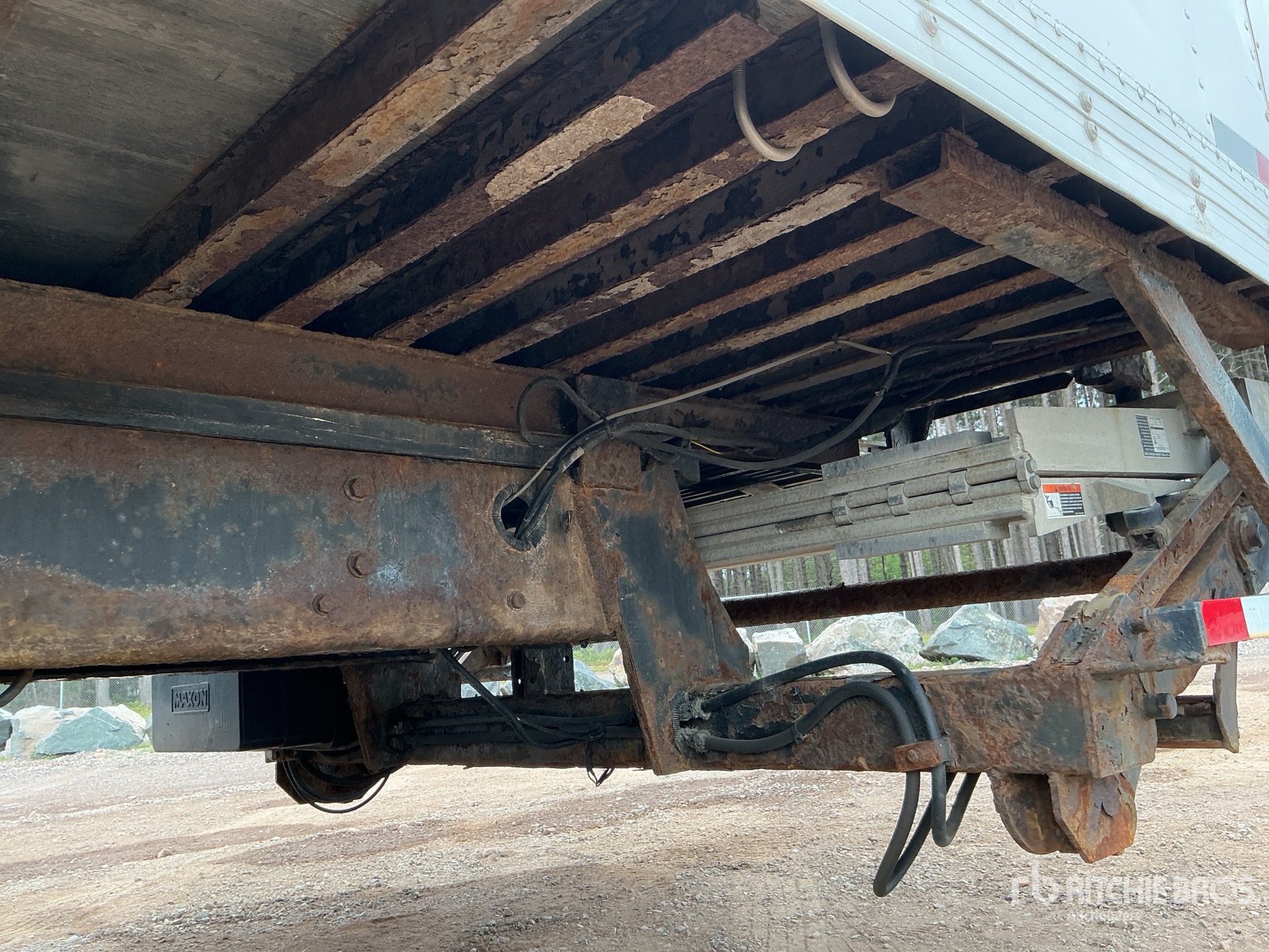 2012 Freightliner M2 106