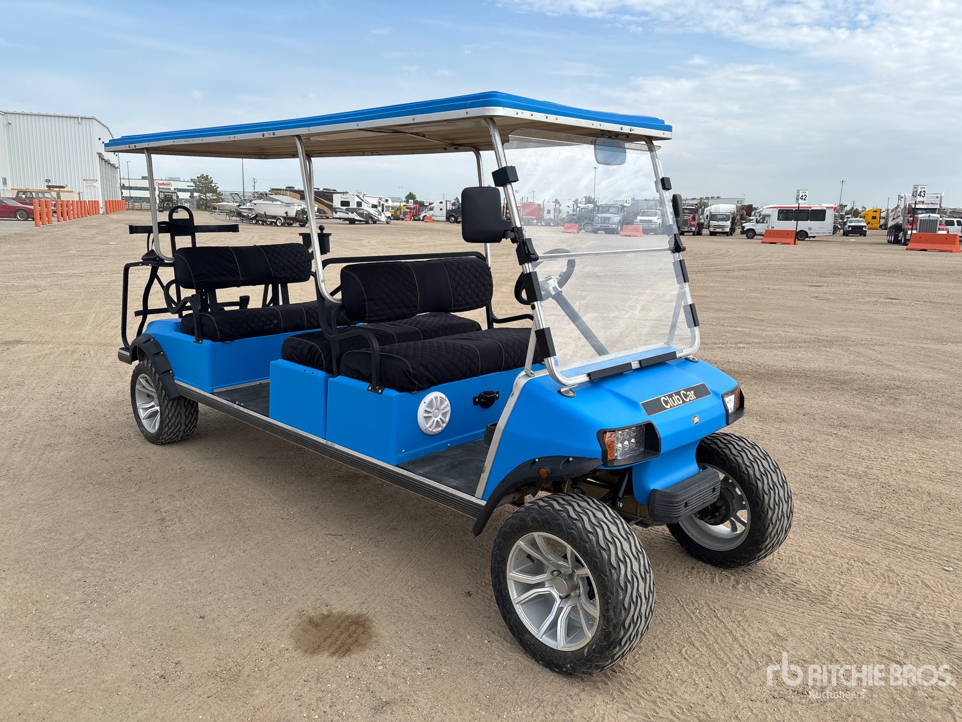 General Appearance with Image, coin avant droit