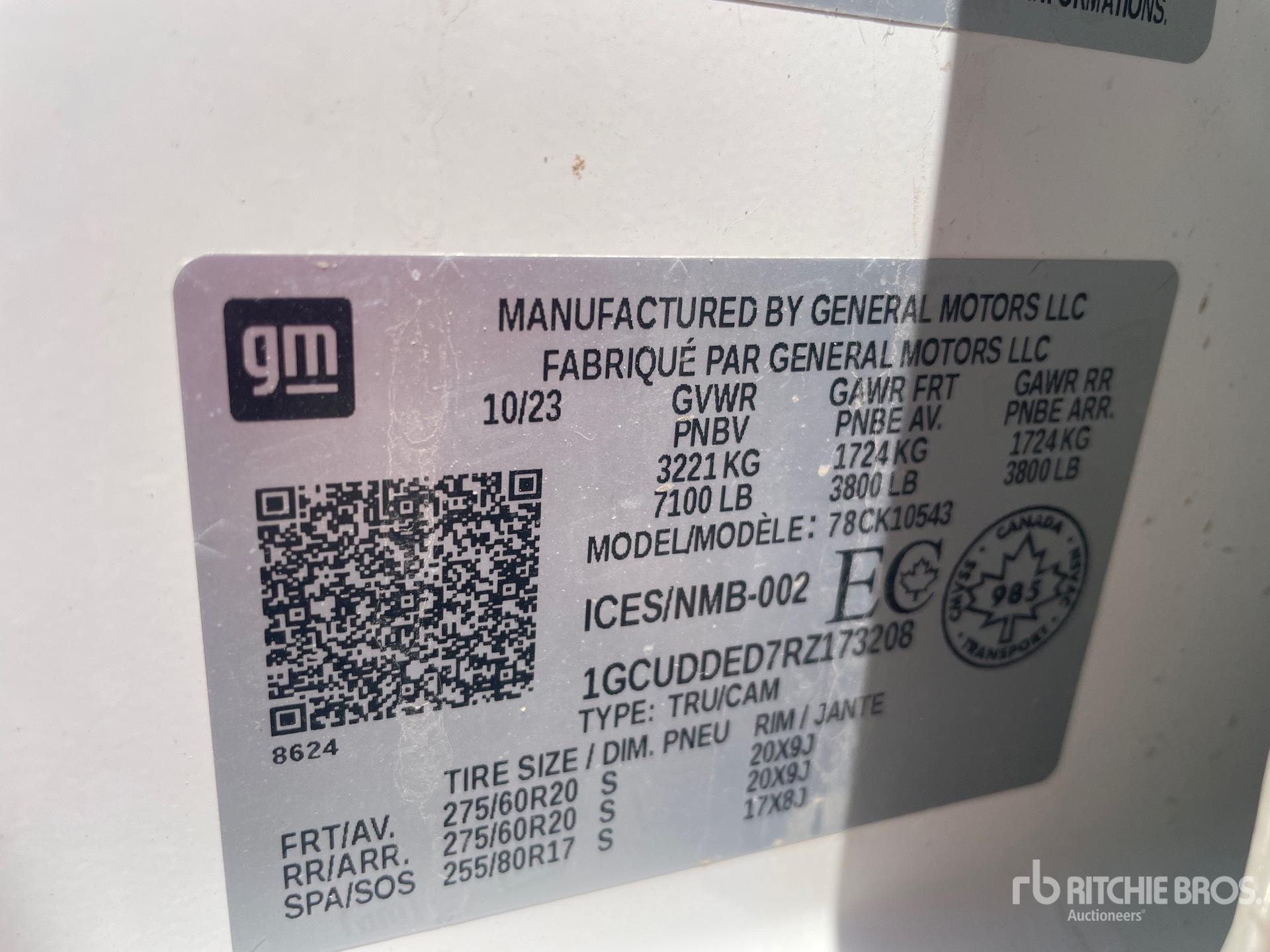 General Appearance with Serial Number / VIN