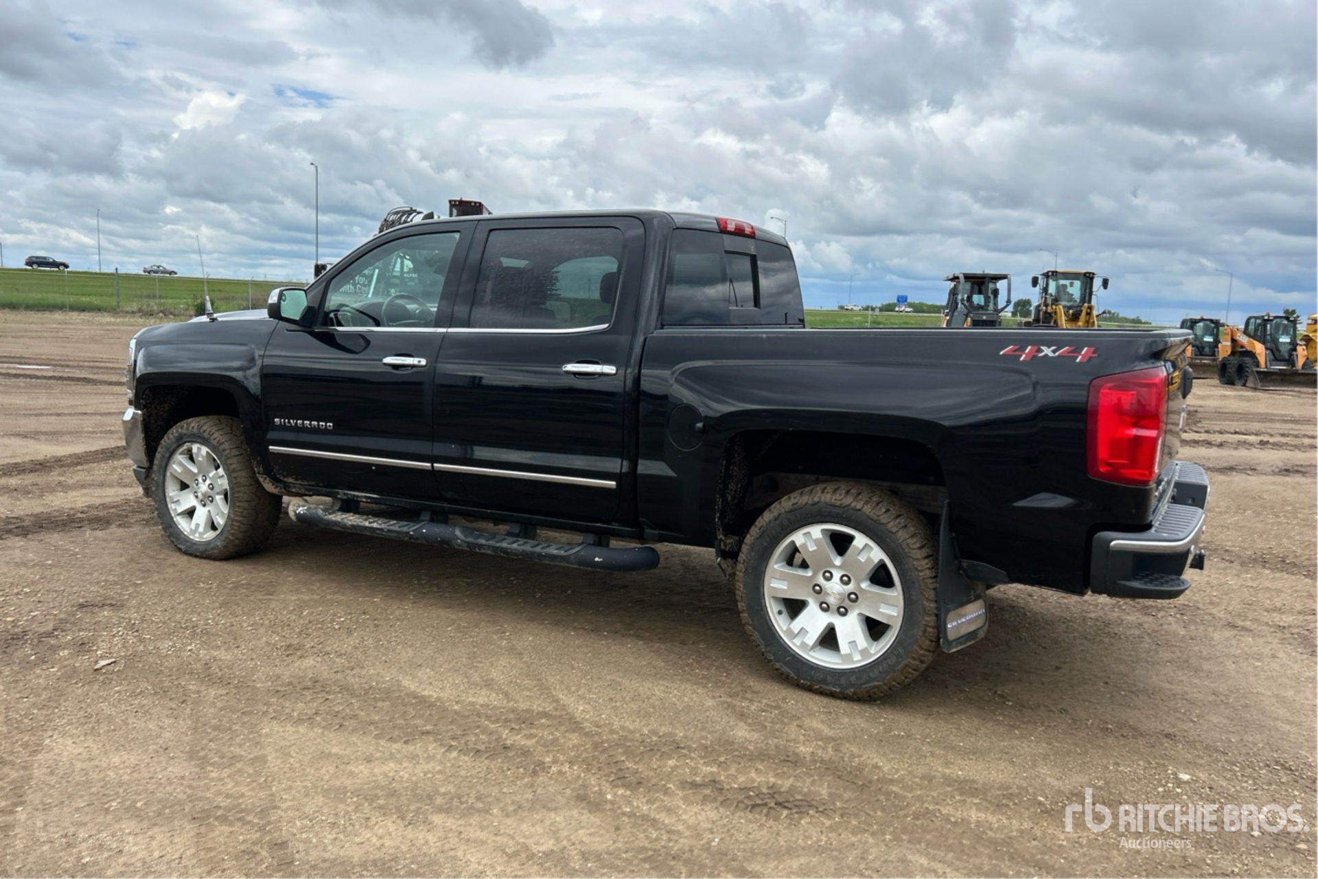General Appearance with Picture, Left Rear Corner