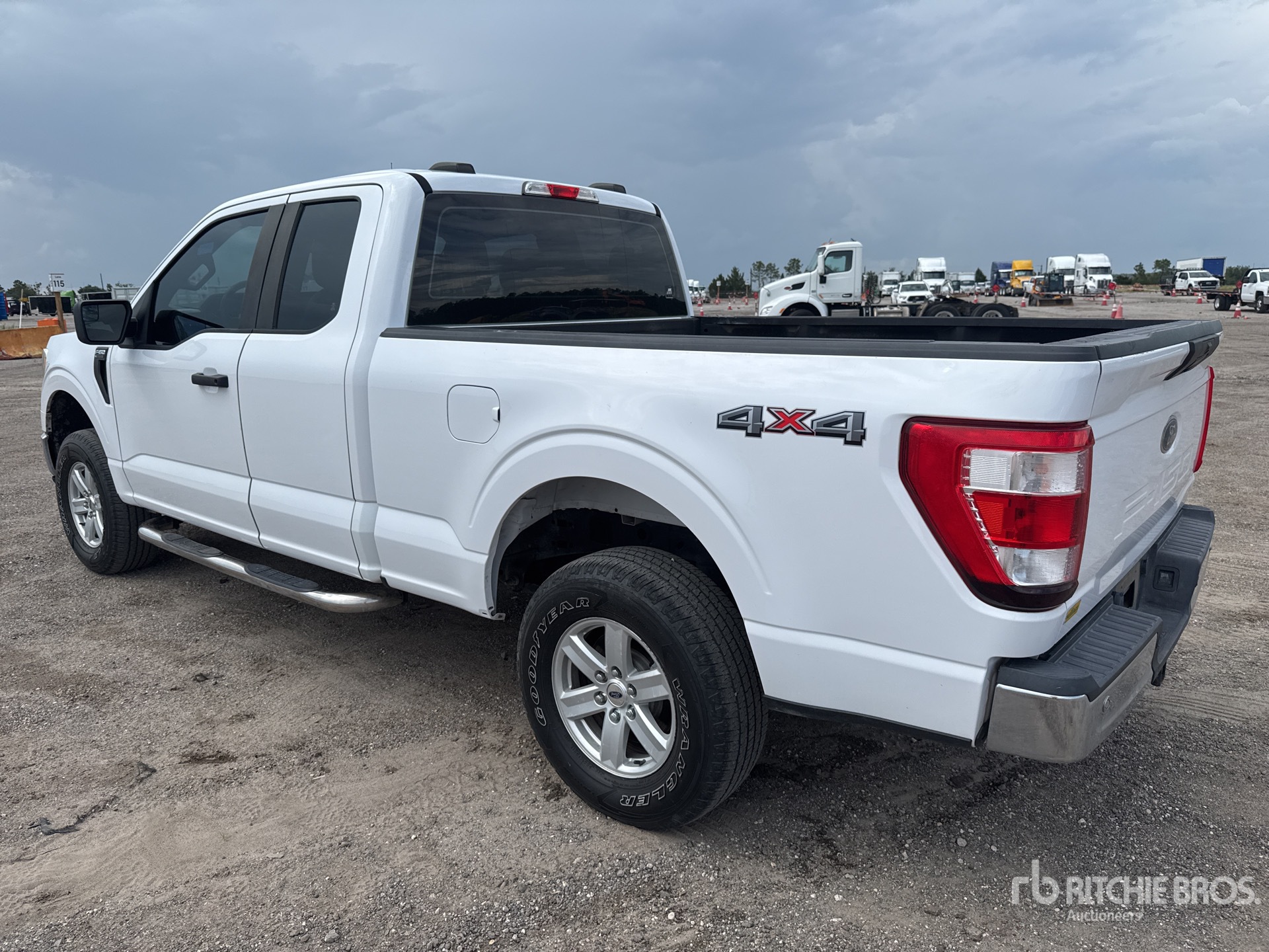 General Appearance with Picture, Left Rear Corner