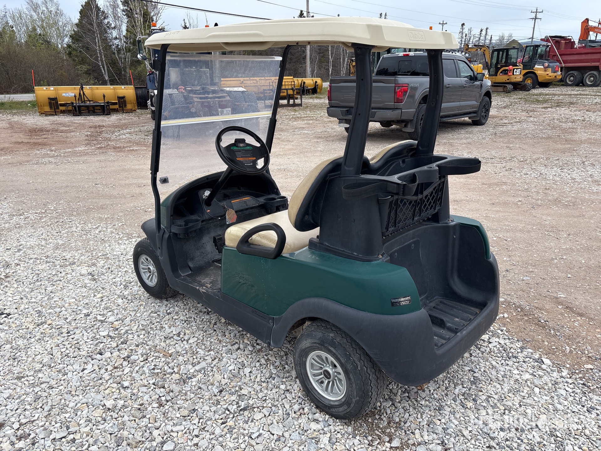 General Appearance with Picture, Left Rear Corner