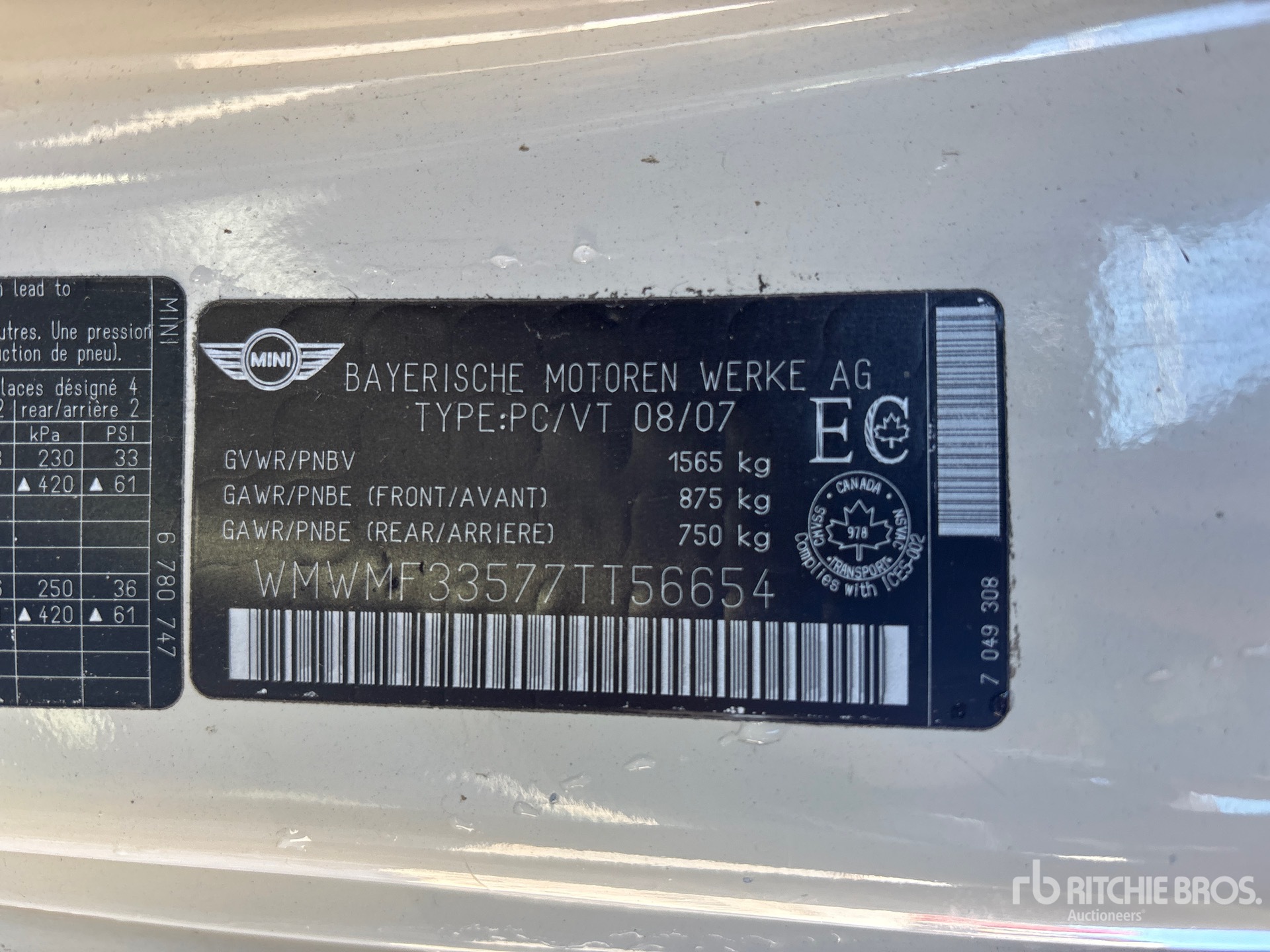 General Appearance with Serial Number / VIN