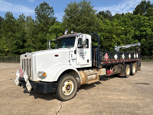 2020 Peterbilt 367 6x4 Flatbed Truck