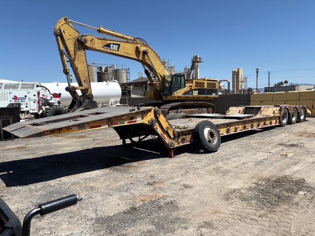 2004 Load King 503 DFP Tri/A Folding Neck Trailer