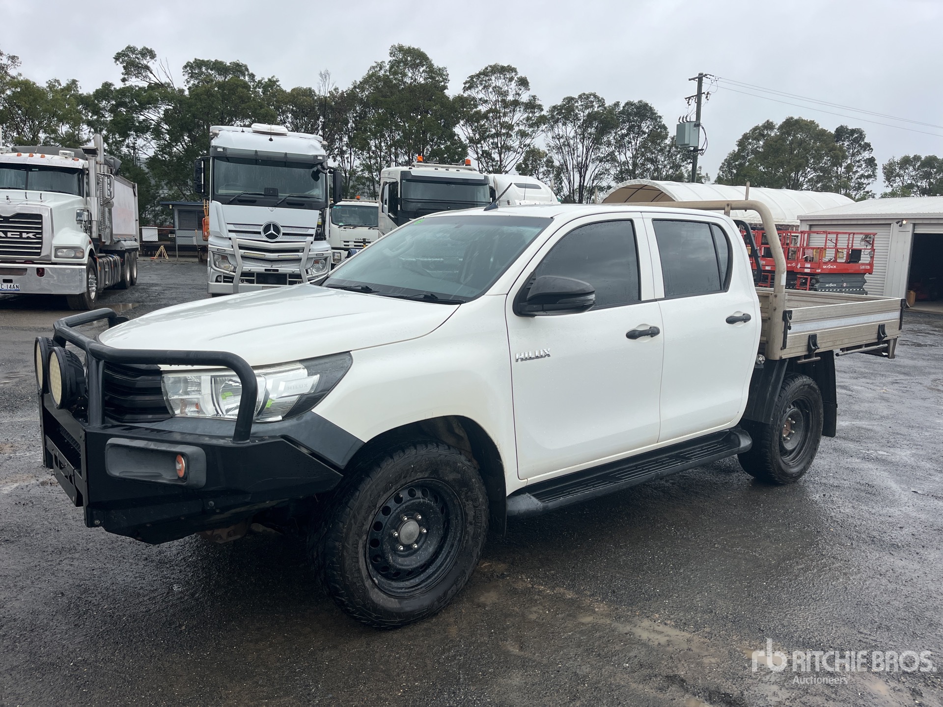 General Appearance with Picture, Right Front Corner