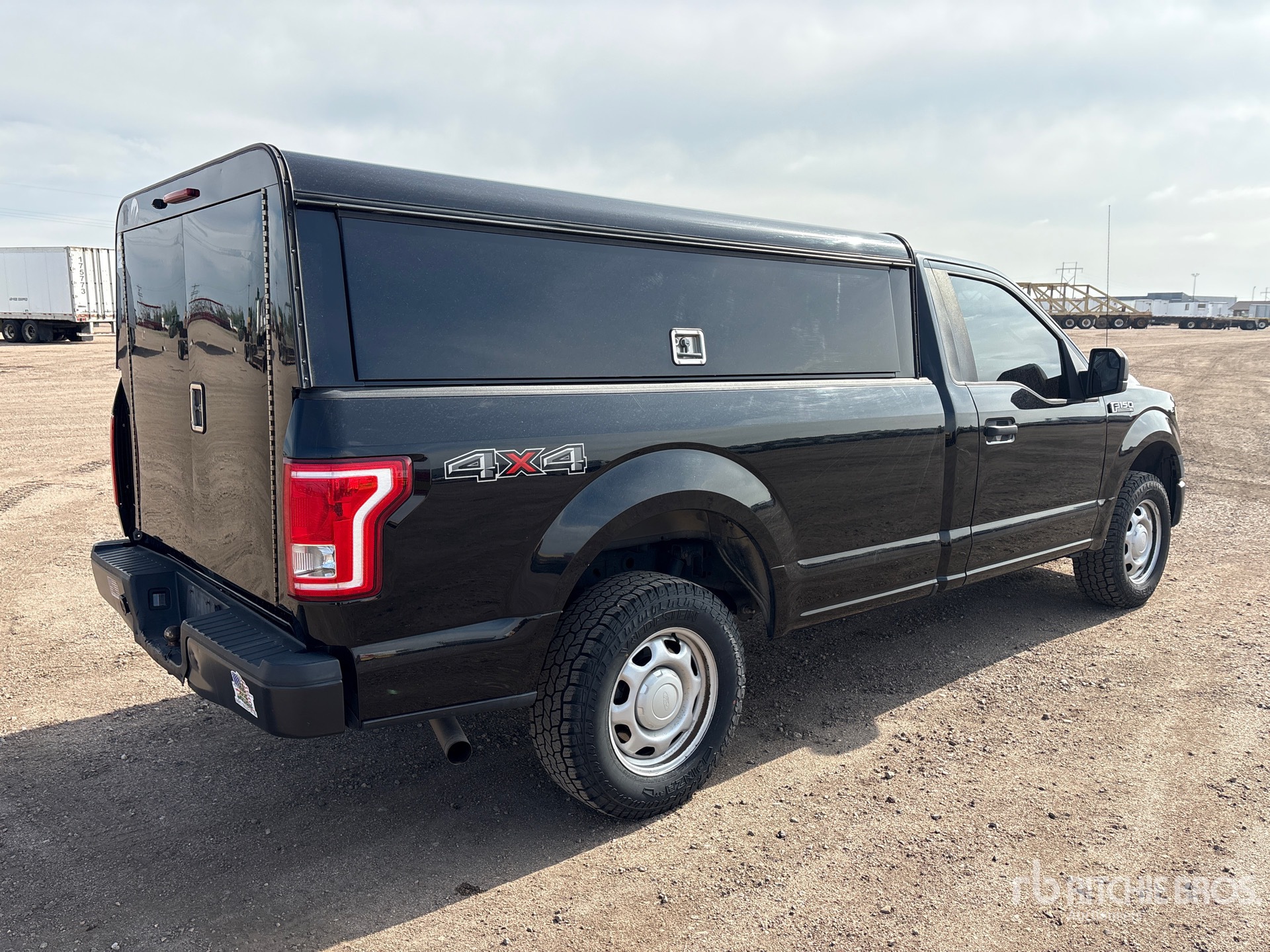 General Appearance with Picture, Right Rear Corner