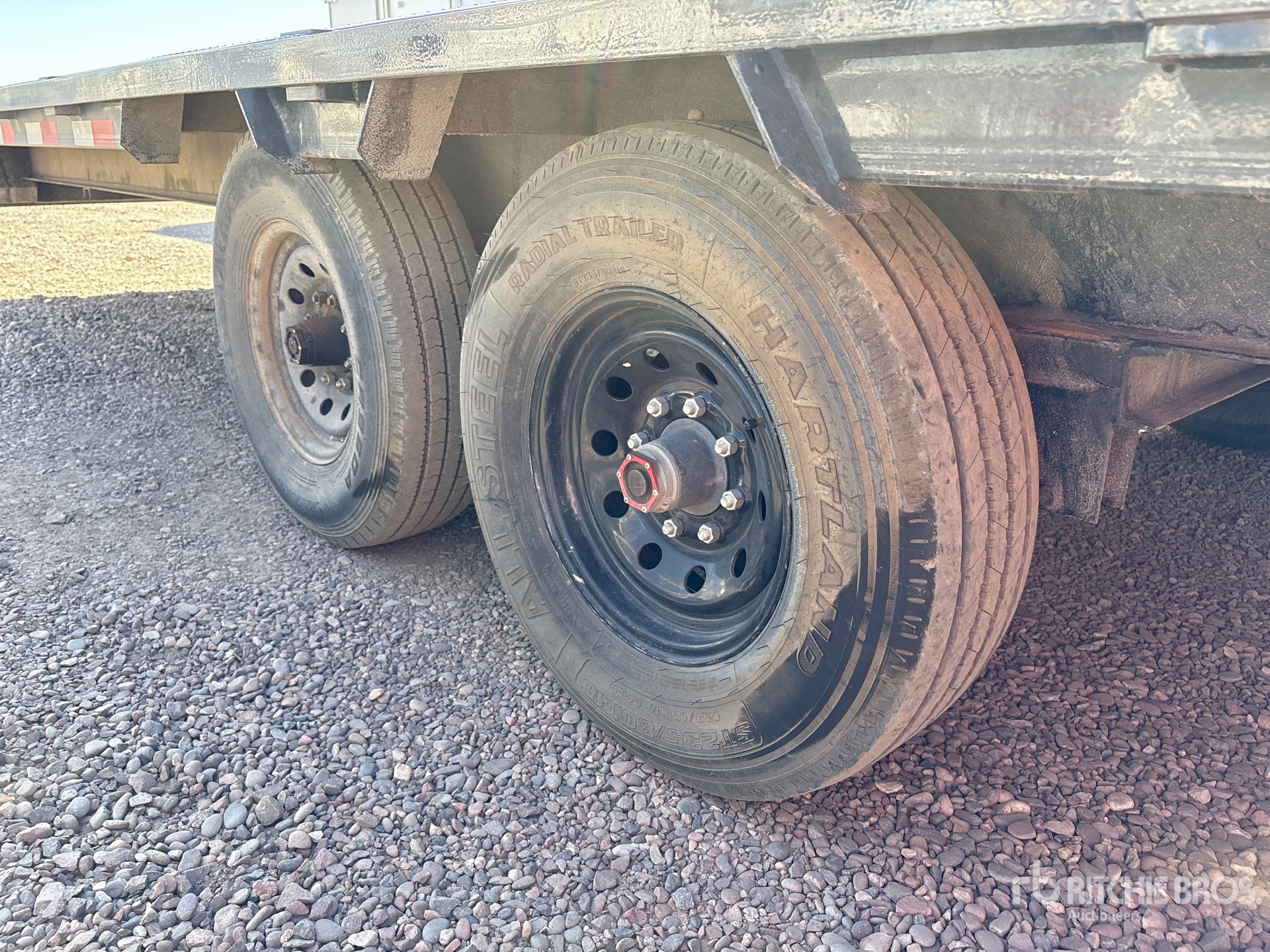 2025 Pj Trailers LX402
