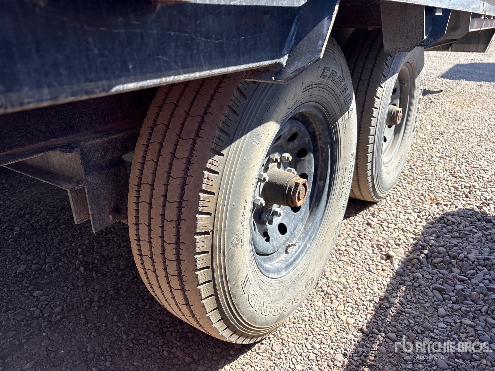 2025 Pj Trailers LX402