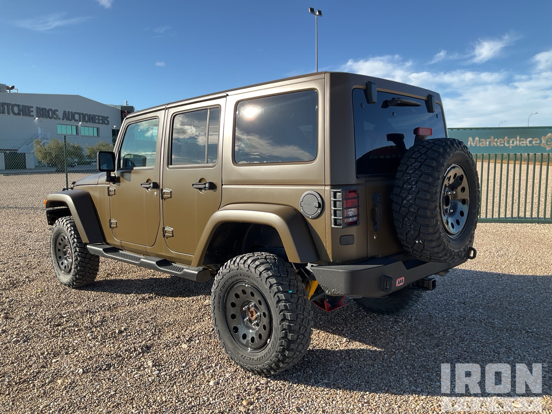 General Appearance with Picture, Left Rear Corner