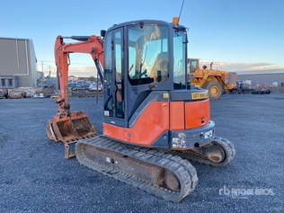 2011 Hitachi ZX50U-3F Mini Excavator | Ritchie Bros. Auctioneers