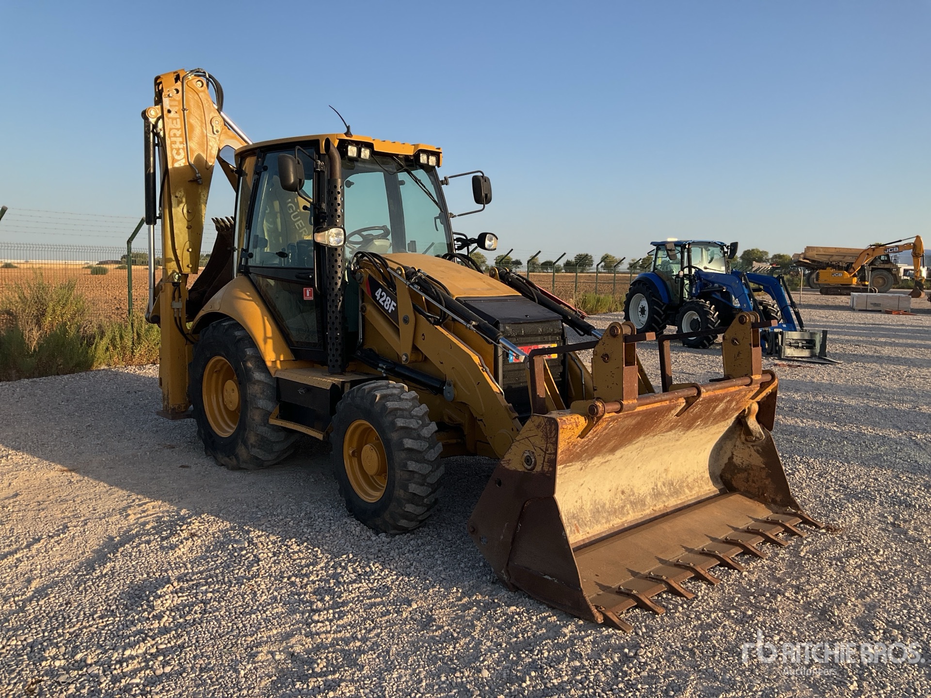 2014 Caterpillar 428F