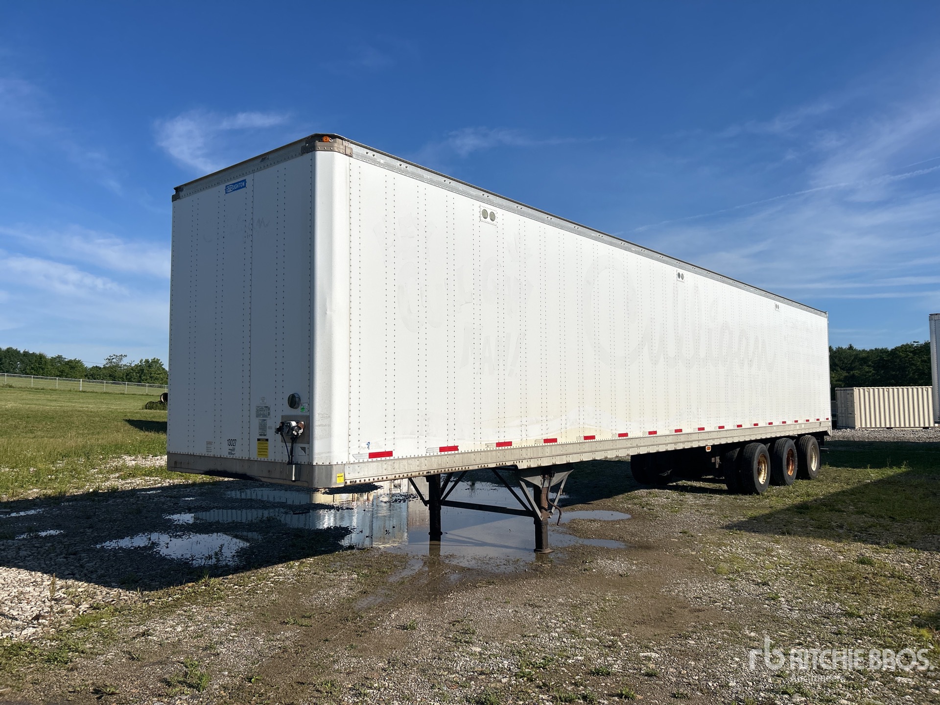 2013 Stoughton 53 ft x 102 in Tri/A