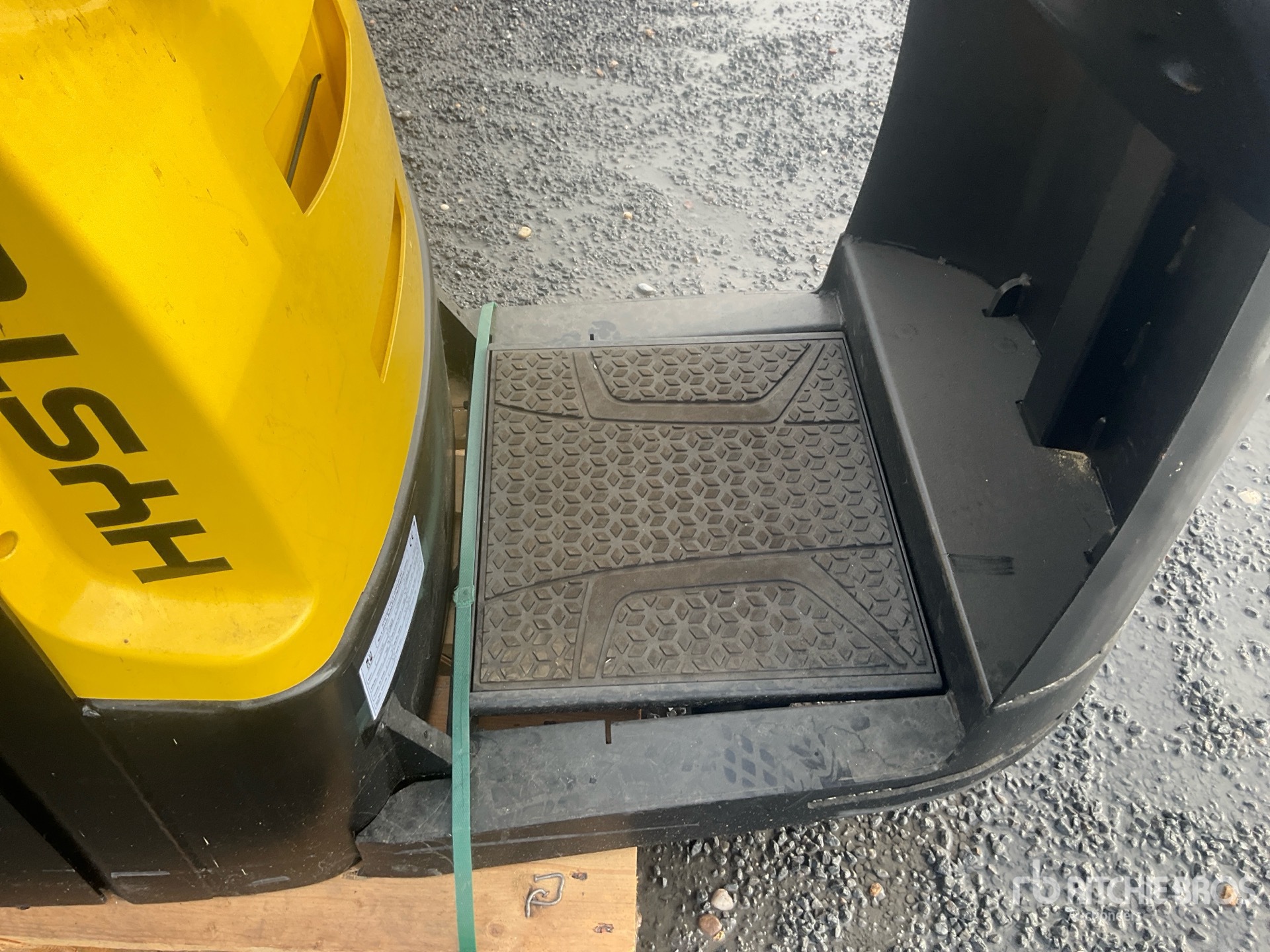 2023 Hyster L02.0P