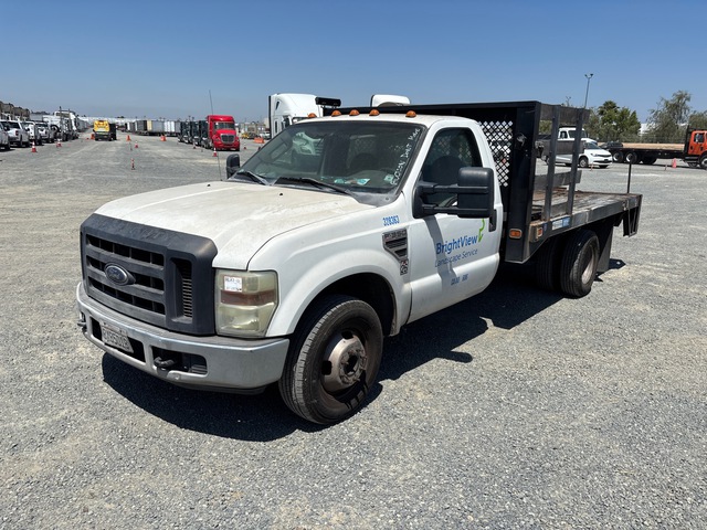 2008 Ford F-350 XL 4x2 Flatbed Truck