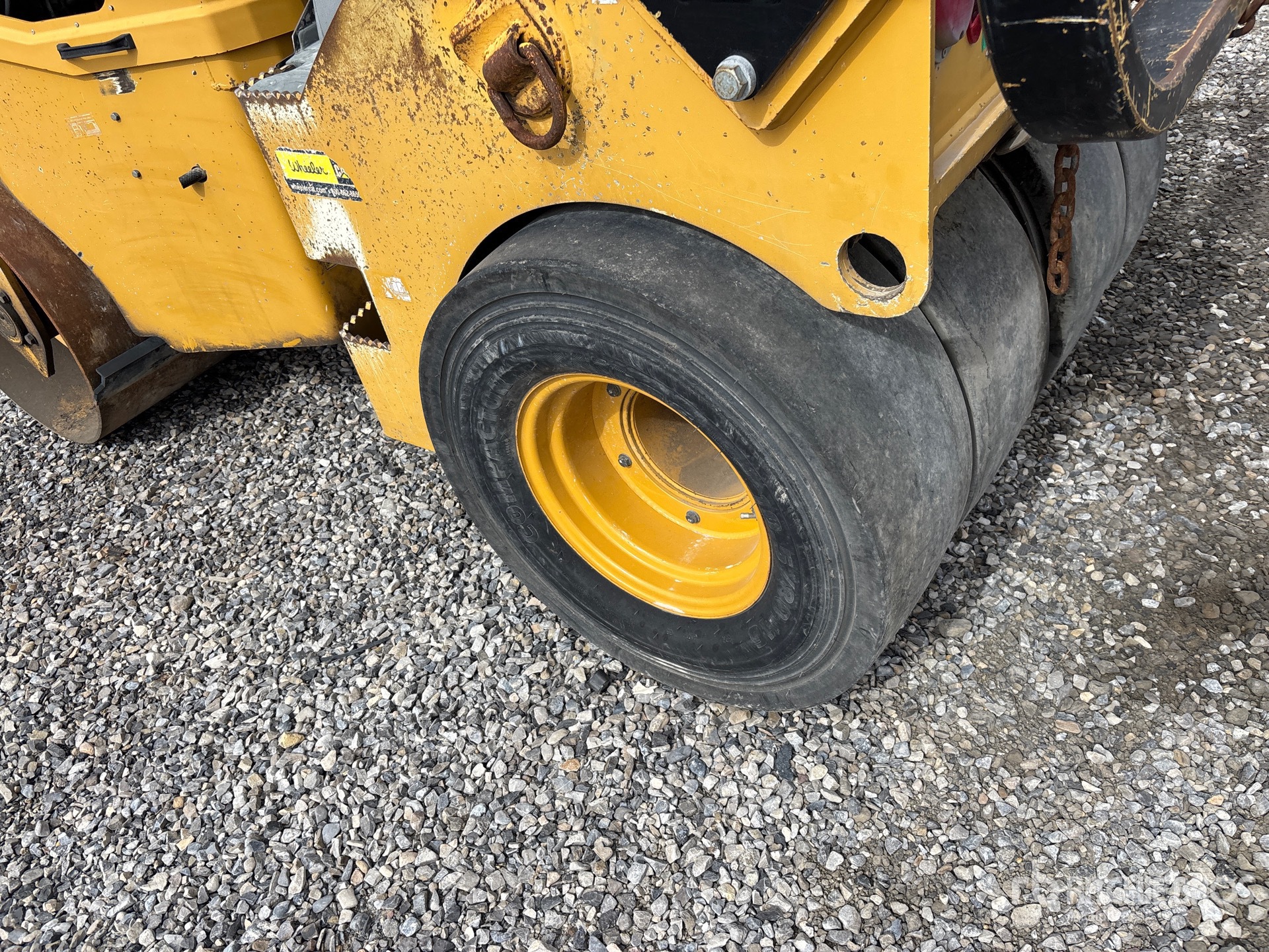 2015 Caterpillar CC34B