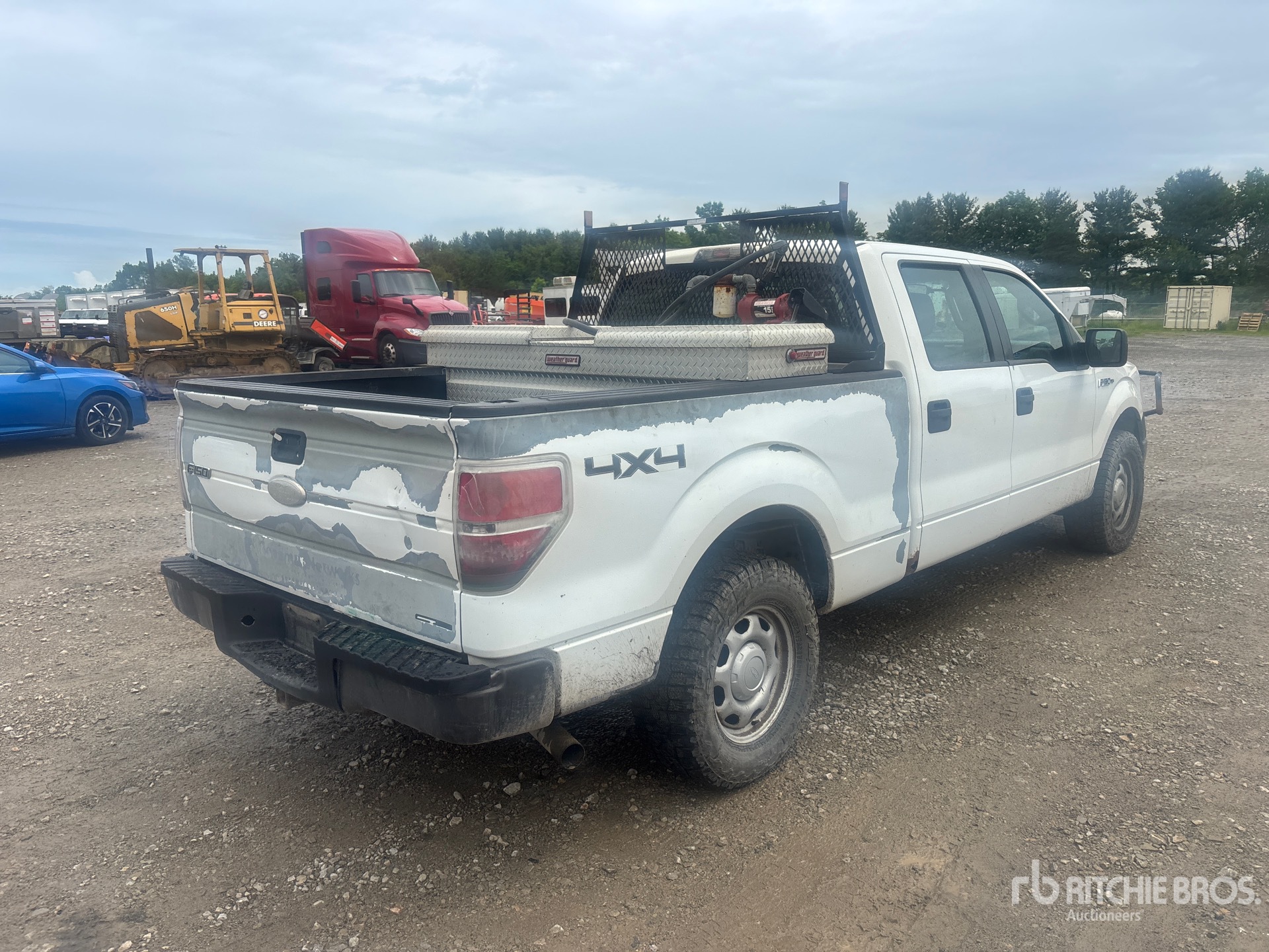 General Appearance with Picture, Right Rear Corner