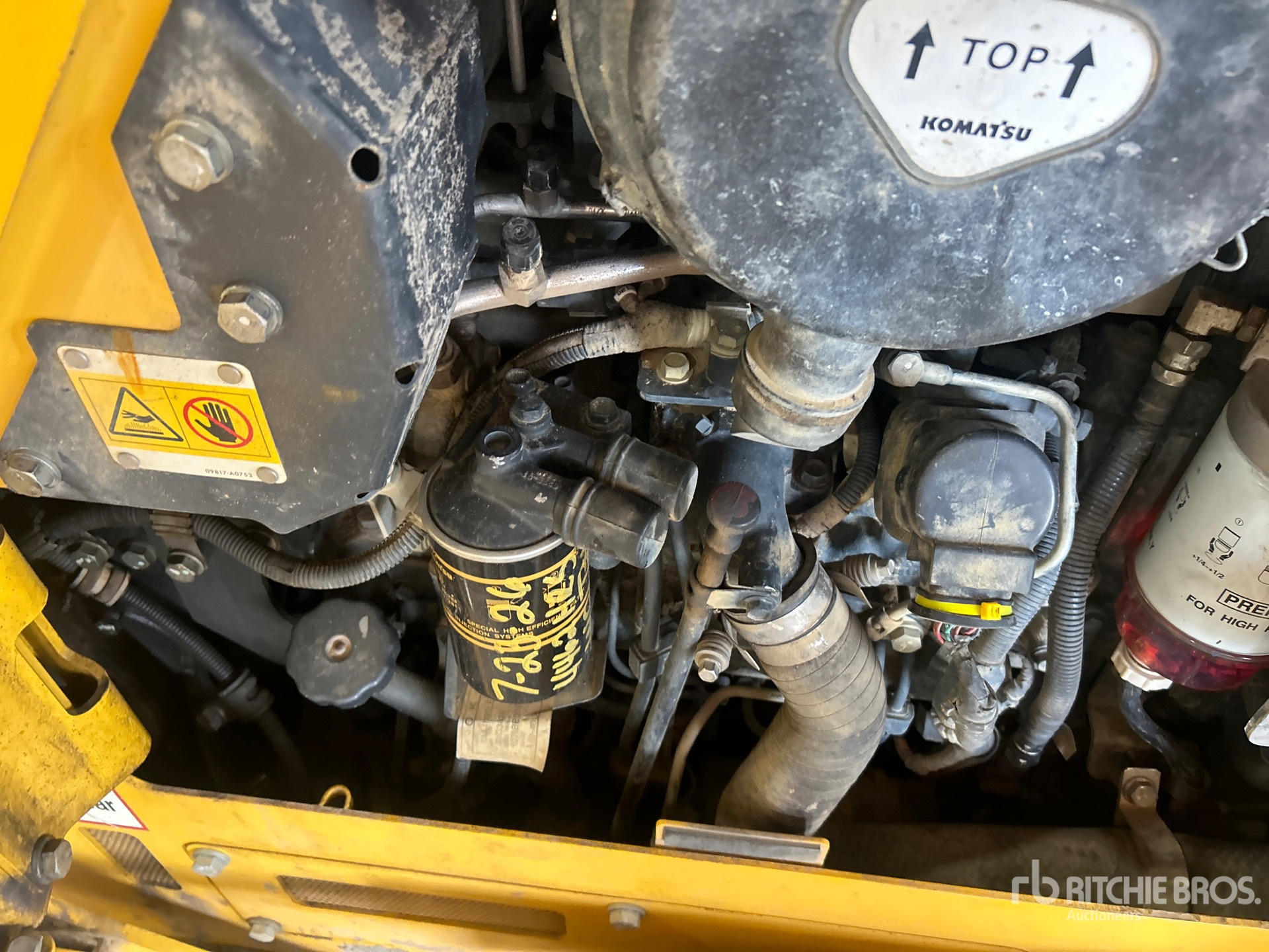 2023 Komatsu D39PX-24