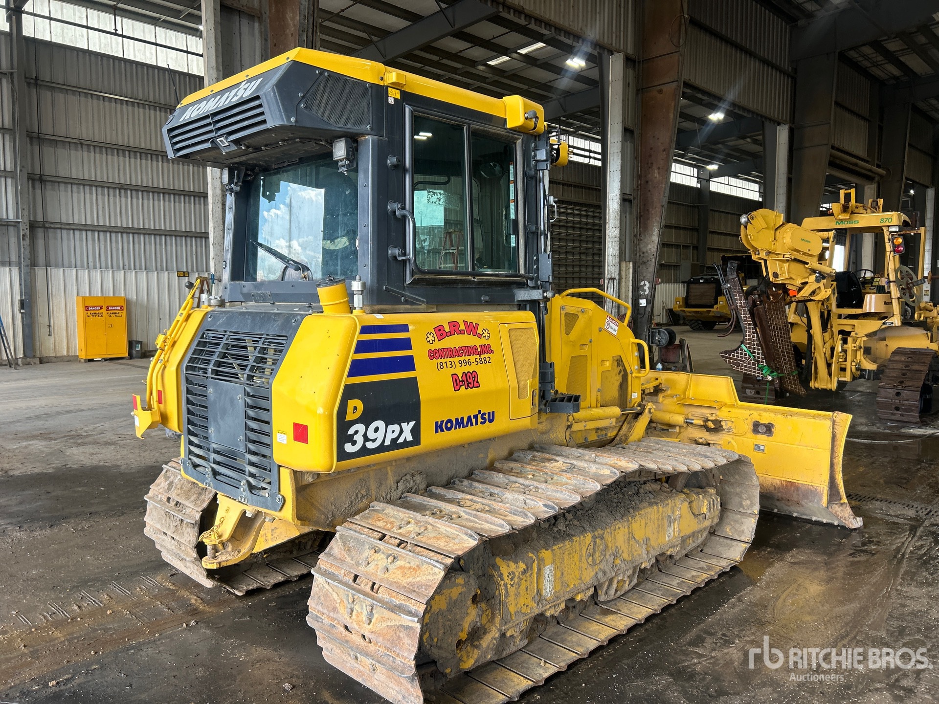 2023 Komatsu D39PX-24