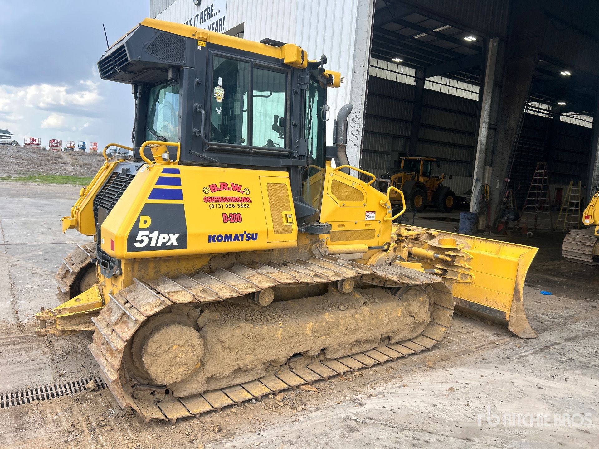 2024 Komatsu D51PX-24