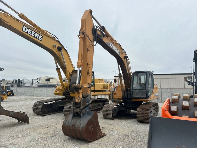 Case 9020B Tracked Excavator