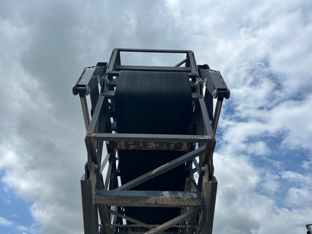 2021 (unverified) Kleemann KT80-2 36 in x 80 ft Tracked Radial Stacking Conveyor
