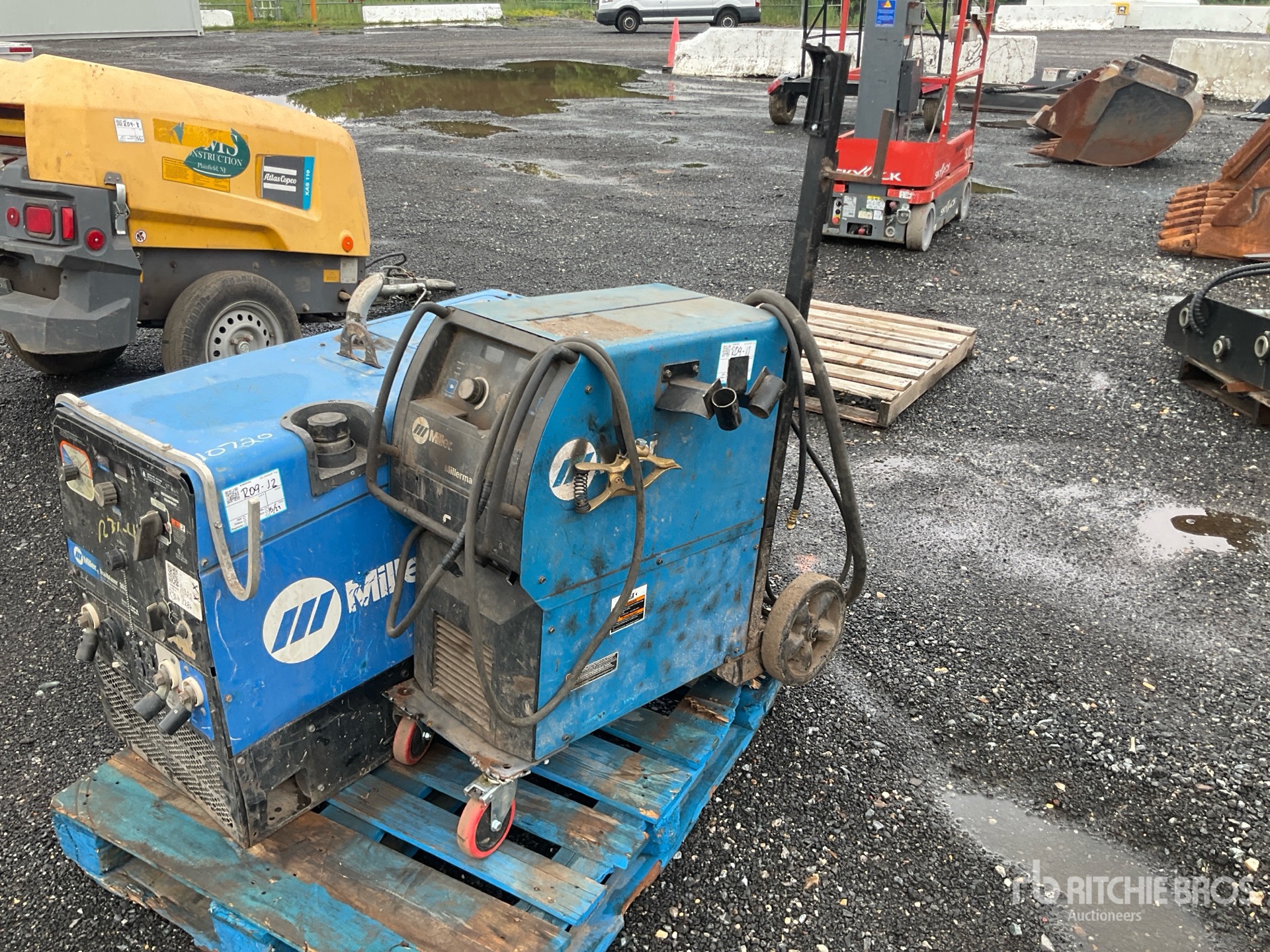 Photo of a 2016 Miller MILLERMATIC 350