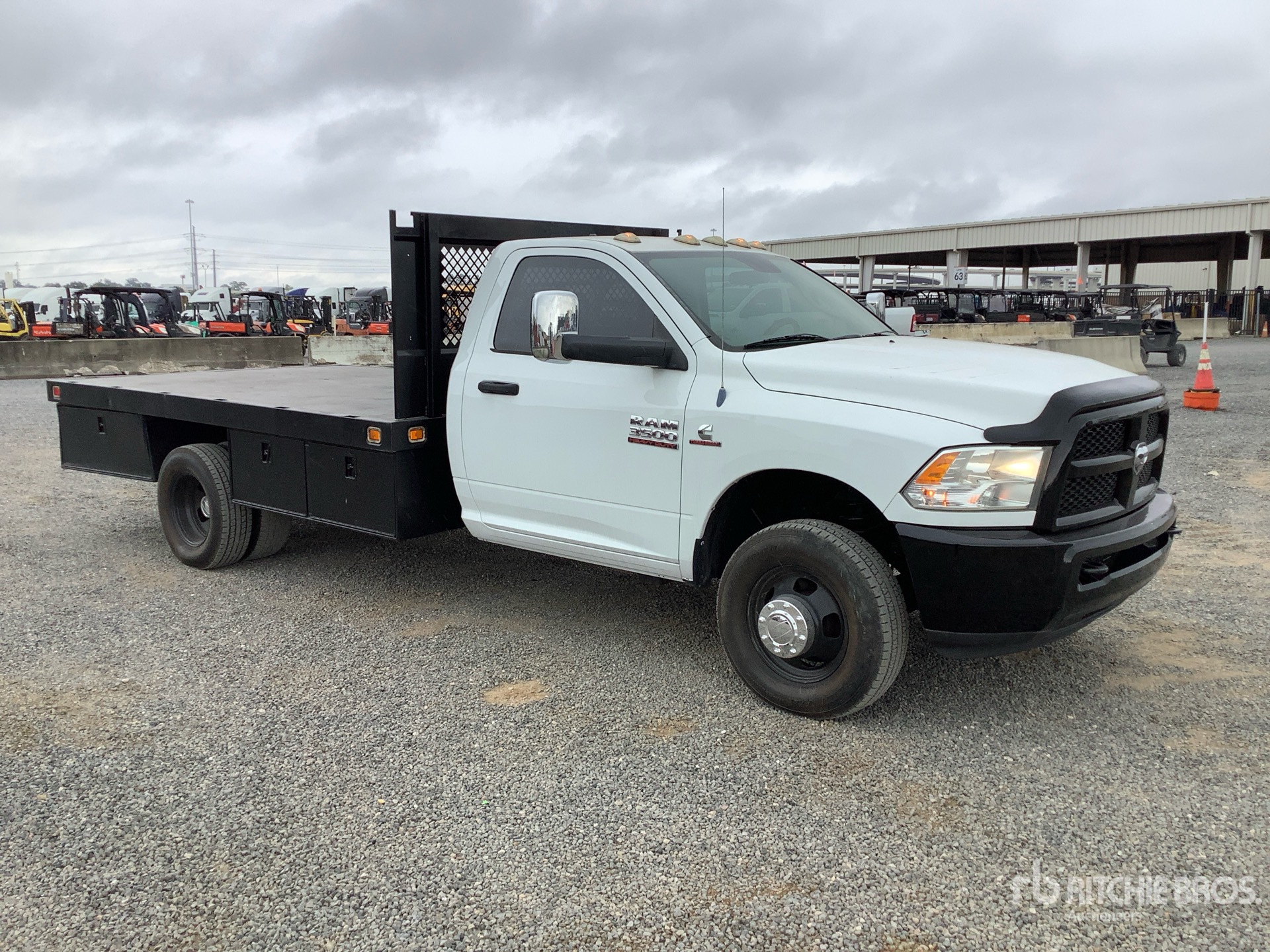 General Appearance with Picture, Right Front Corner